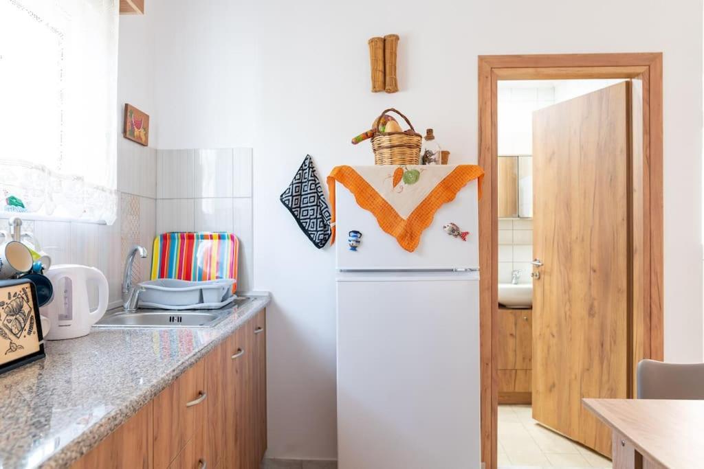 Zografia - Charming House Near The Coast Apartment Marmari  Exterior foto